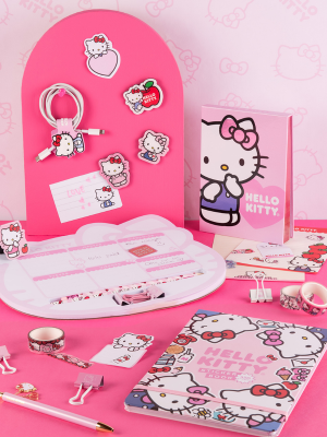 nuevo-segmento-1-maw-hello-kitty